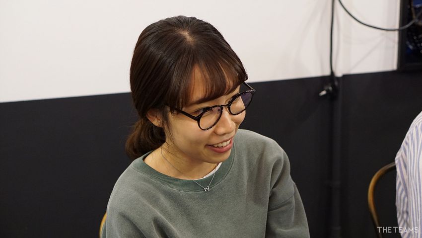 모멘트립 - 내면의 목소리를 따라 스타트업에 입문한 모멘트립 이지은 디자이너 팀터뷰 사진  (더팀스 제공)