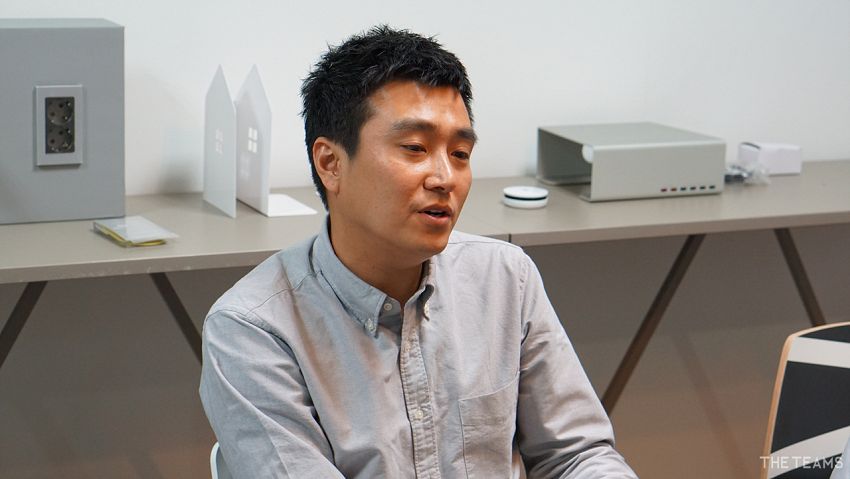 브로스앤컴퍼니 - 한국 제조업을 스타트업으로 재조명한 브로스앤컴퍼니 박기열 대표 팀터뷰 사진  (더팀스 제공)