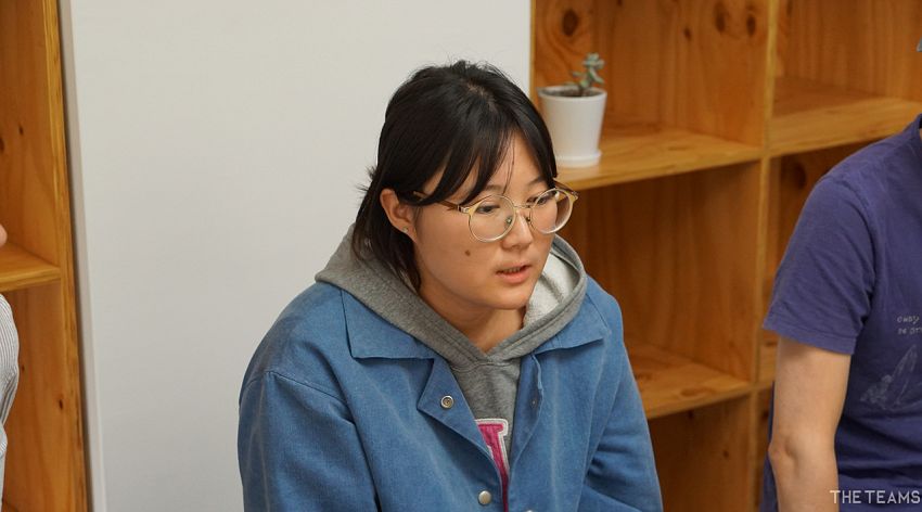 아토큐브 - “아트토이, 영상, 디자인을 융합하는 아트디렉터가 되고 싶어요.” 아토큐브 최수희 디자이너 팀터뷰 사진 2 (더팀스 제공)