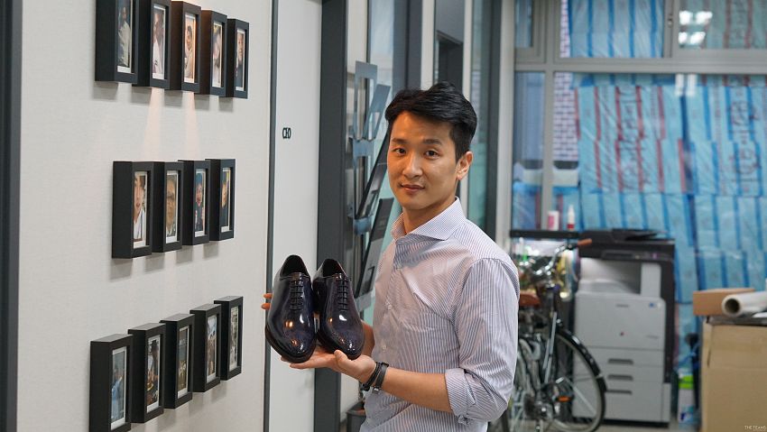 (주)유아더디자이너 - 제화업계 큰 손 사내 벤처는 어떻게 성장했나, 유아더디자이너 박기범 대표 팀터뷰 사진 1 (더팀스 제공)