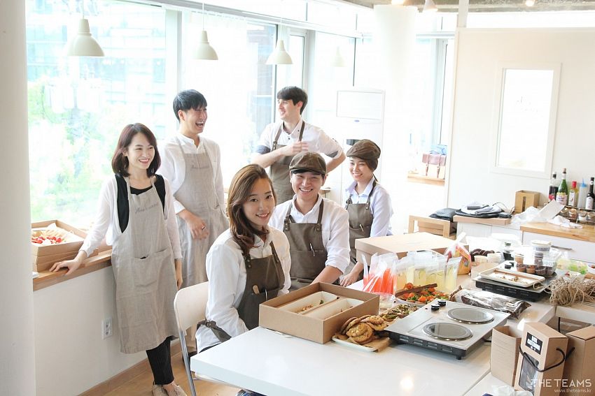 션커뮤니케이션 - 캐나다서 베이킹 공부하다 스타트업으로, 션커뮤니케이션즈 박미미 팀장 팀터뷰 사진  (더팀스 제공)