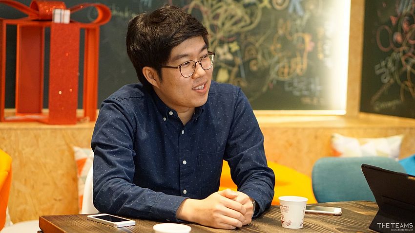 텔라 : TELLA - '배우고 싶다는 의지만으로는 절대 실력이 올라가지 않습니다.' 텔라 조호연 CTO 팀터뷰 사진  (더팀스 제공)