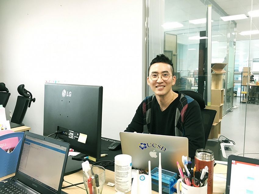 크라우디 CROWDY - 영사관 인턴부터 게임 회사 해외사업총괄 등 다양한 필드 경험, 크라우디 박시윤 CCO 팀터뷰 사진  (더팀스 제공)