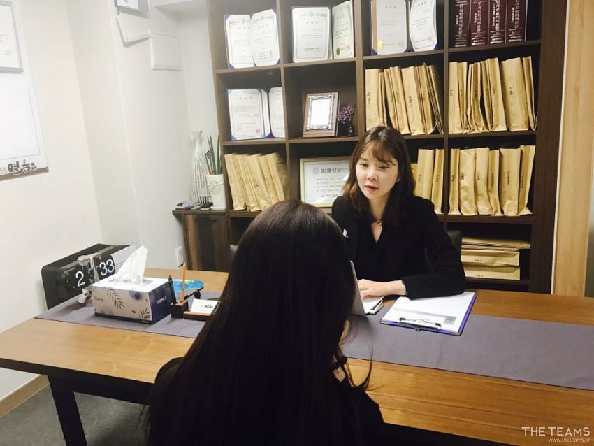 법률사무소 열음 - 주경야독으로 인생 제 2막, 열음 임사라 대표변호사 팀터뷰 사진 4 (더팀스 제공)