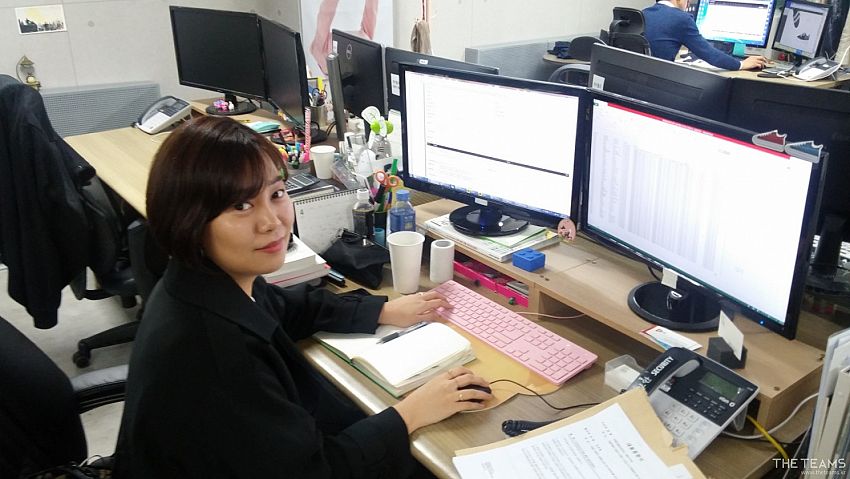 (주)레이틀리코리아 - 레이틀리코리아, 온라인 패션 커머스 나미미 대리 팀터뷰 사진  (더팀스 제공)