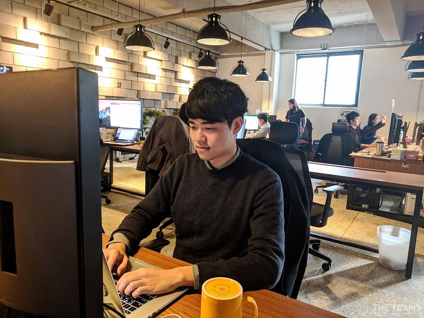 스켈터랩스 - 나이가 들어서도 즐기면서 개발을 하고 싶어요,   스켈터랩스 이창희 엔지니어 팀터뷰 사진  (더팀스 제공)