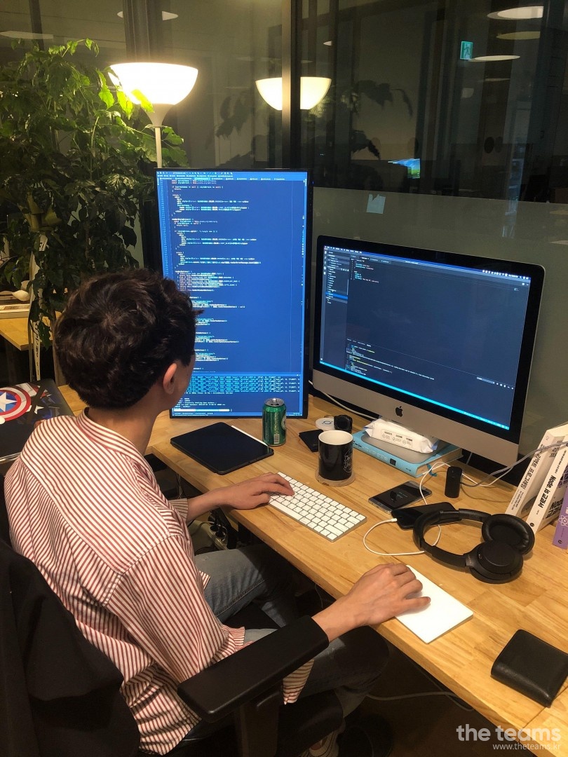 코드잇 - 5분 교육으로 혁신을 만들다, 코드잇 강영훈 팀터뷰 사진 2 (더팀스 제공)