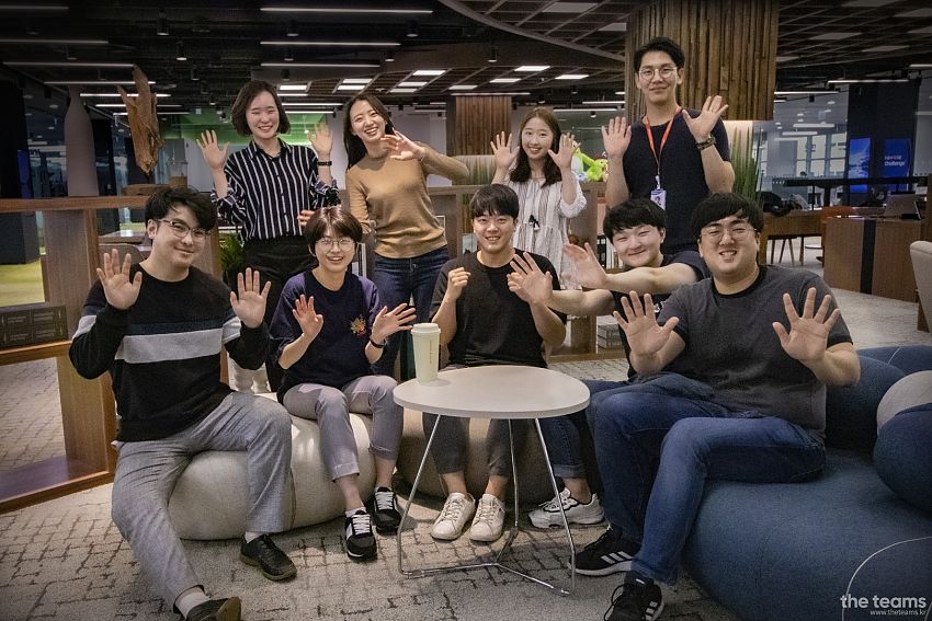 (주)학생독립만세 - 후불제 교육으로 교육 불평등을 해소하다, 학생독립만세 팀터뷰 사진  (더팀스 제공)