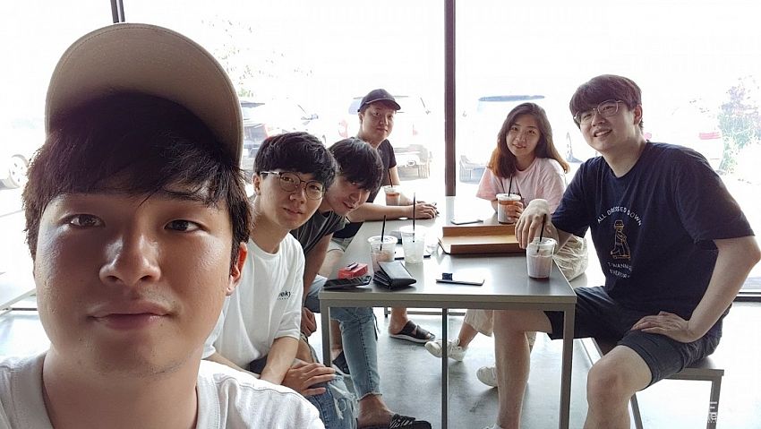 (주)보이스루 - 음성인식의 새 지평을 엽니다, 보이스루 팀 팀터뷰 사진 1 (더팀스 제공)