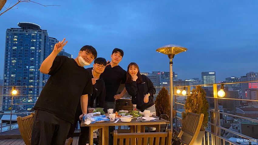  - 지친 당신을 달래는 사내복지 배달 서비스 ‘달램'을 만듭니다. 헤세드릿지 팀터뷰 사진  (더팀스 제공)