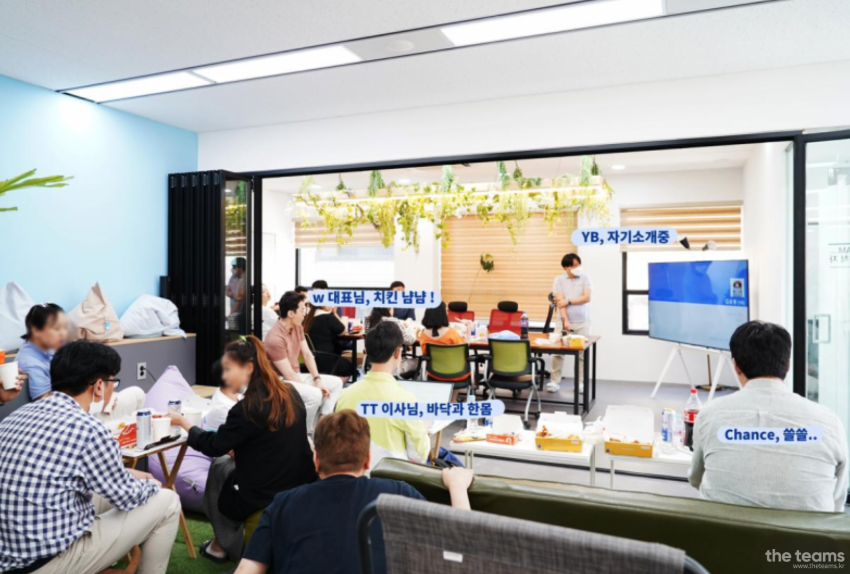 세컨신드롬 - 매일 넓게 사는 즐거움, ‘미니창고 다락’을 만듭니다. 세컨신드롬 팀터뷰 사진 3 (더팀스 제공)