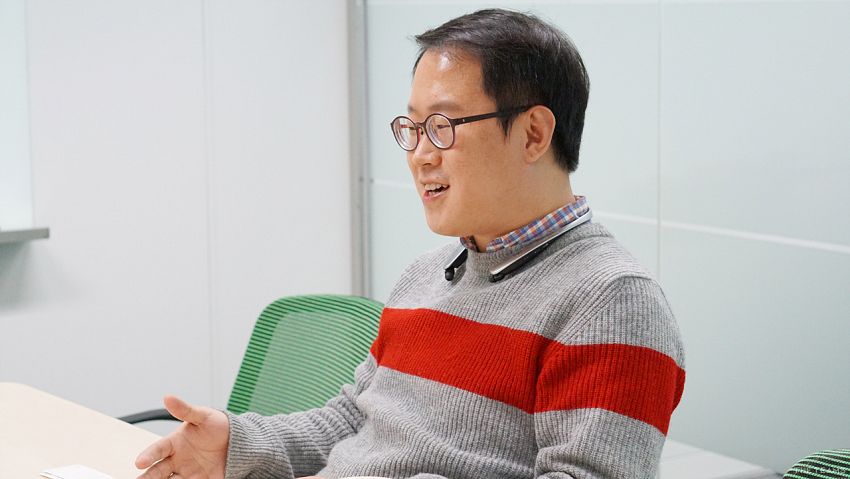 브릴리언트앤컴퍼니 주식회사 - 직장에서 사그라지는 열정을 지키는 방법, 브릴리언트앤컴퍼니 윤정연 대표 팀터뷰 사진 1 (더팀스 제공)