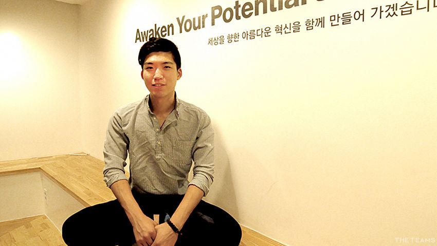 인라이튼 - 사람냄새 나는 조직, 인복있는 팀. 인라이튼 김정식 매니저 팀터뷰 사진 1 (더팀스 제공)
