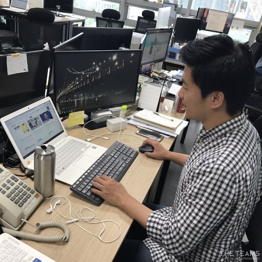 크라우디 CROWDY - 우리의 삶이 조금이라도 즐겁고, 덜 귀찮아지도록 크라우디 김가을 PM 팀터뷰 사진 1 (더팀스 제공)