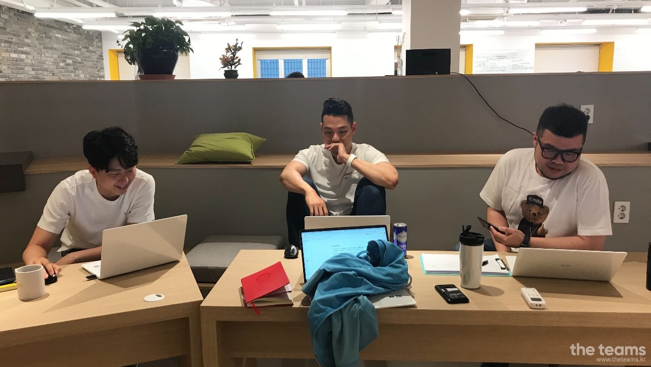 (주)스푼랩스 - [스푼 라디오] Frontend Developer 채용 : 채용 메인 사진 (더팀스 제공)