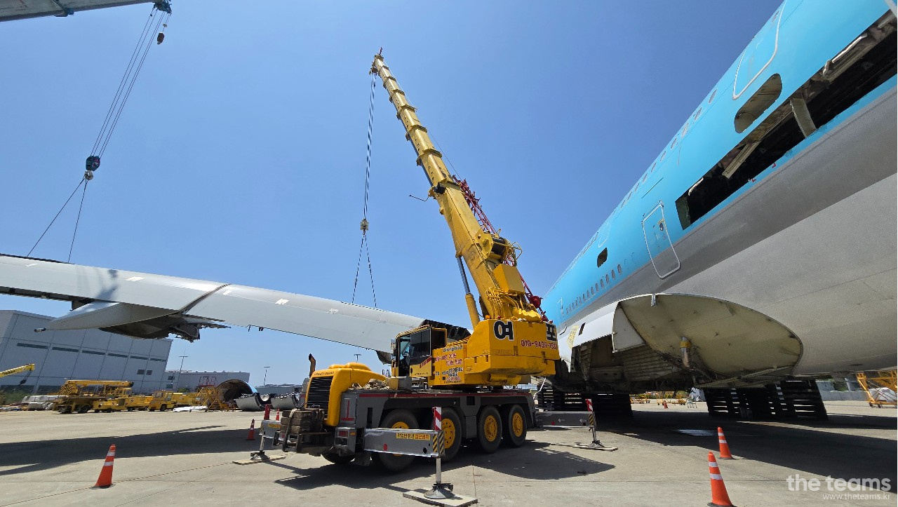  - 크레인 부기사 구인합니다 여포중기 주식회사 : 채용 메인 사진 (더팀스 제공)